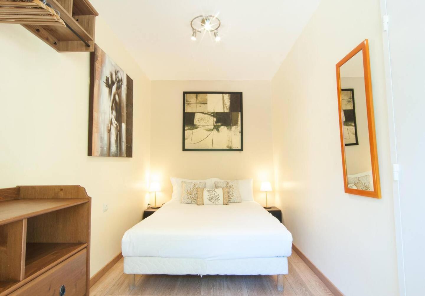 Elegant Apt W/2 Terraces/Mins To Beach & Shops 앙티브 외부 사진